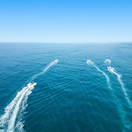 度假居 Casa Negril By Algarve Vacation *