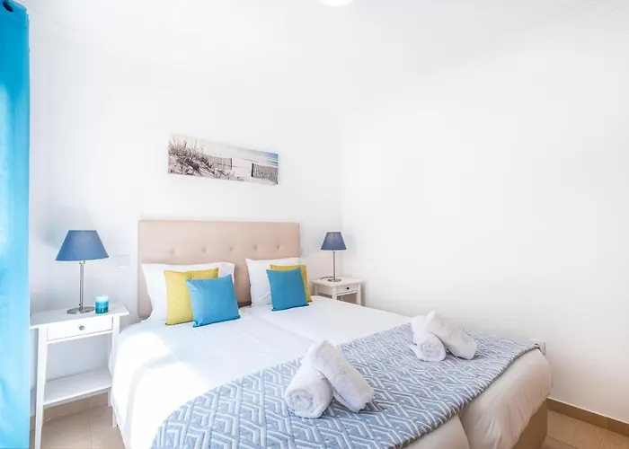 Casa Negril By Algarve Vacation بيت للعطل البوفيرا